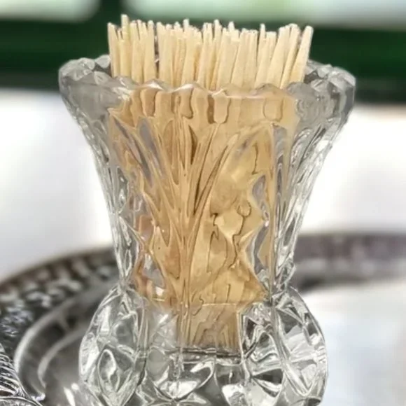 Heirloom 24% Lead Crystal Toothpick Holder / Mini Bud Vase by Princess House - Picture 3 of 6